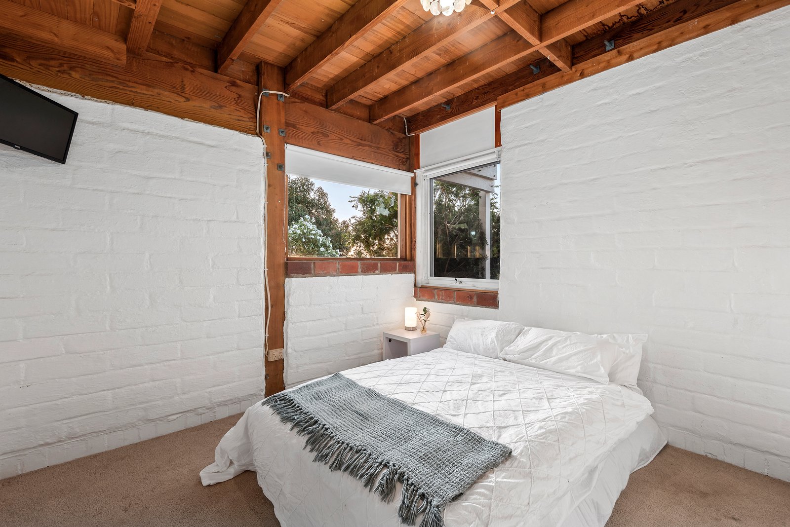 Property Gallery Thumbnail 18