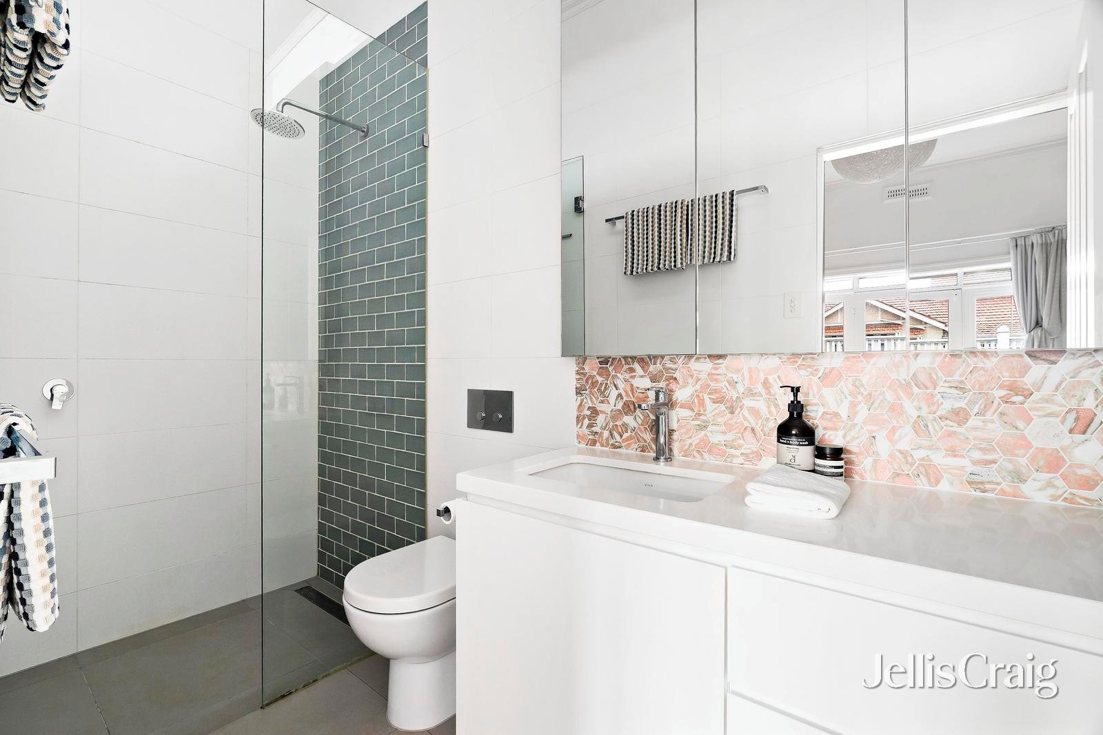 41 Addison Street, Elwood image 13