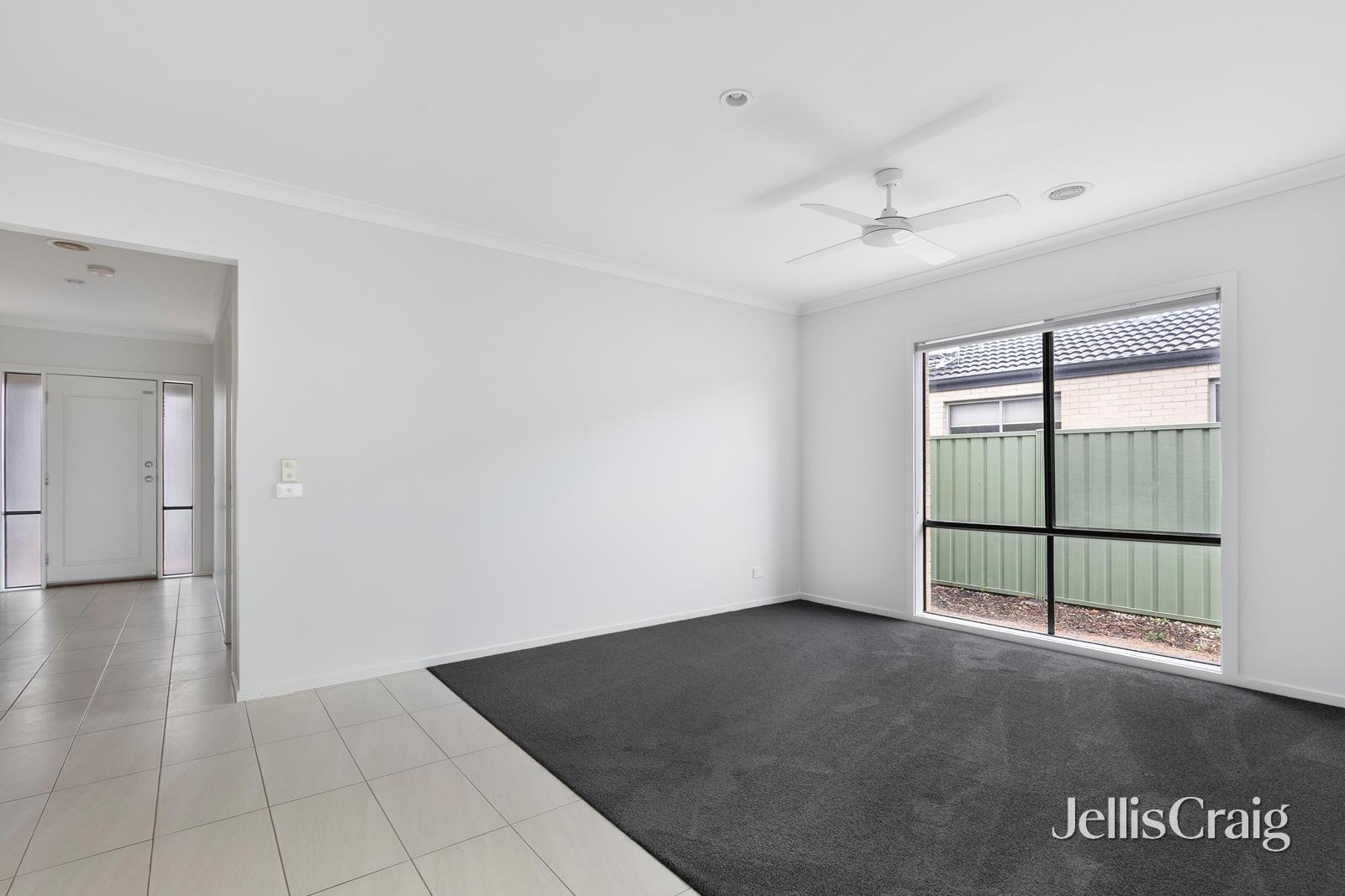 41 Amesbury Avenue, Wyndham Vale image 6