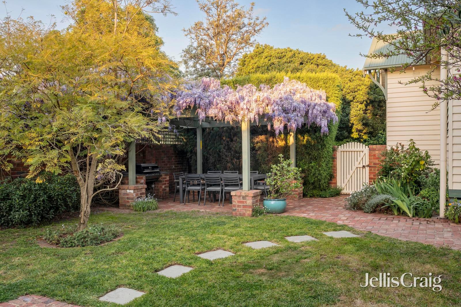 41 Austin Street, Balwyn image 11