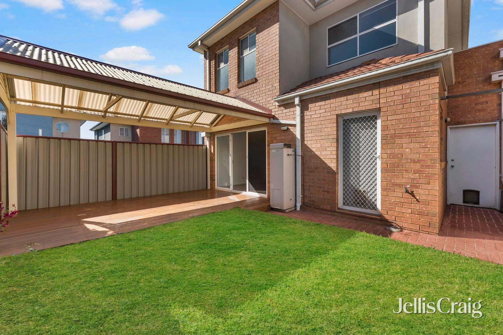 41 Balerno Circle, Gowanbrae image 9