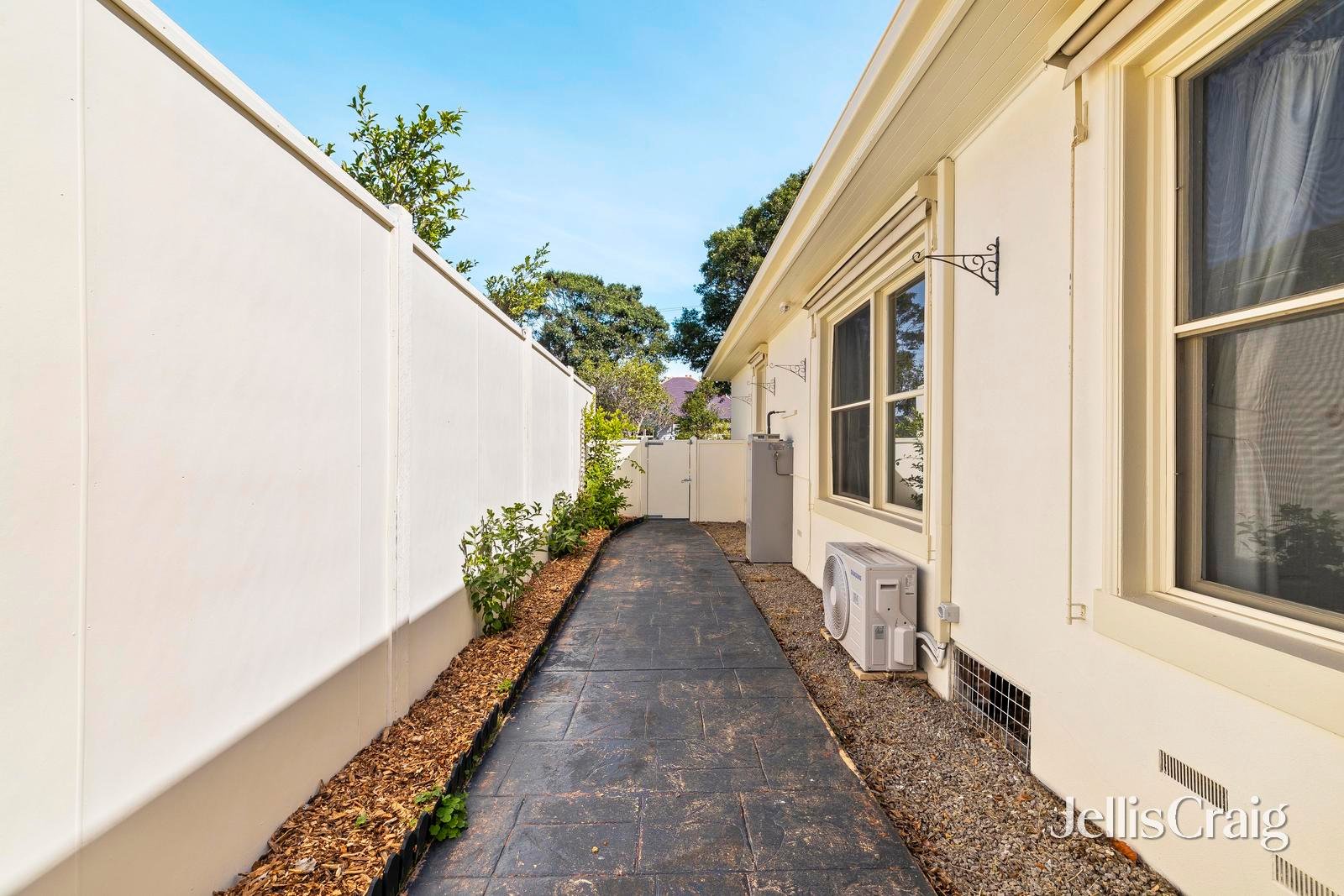 41 Barkly Street, Mornington image 14