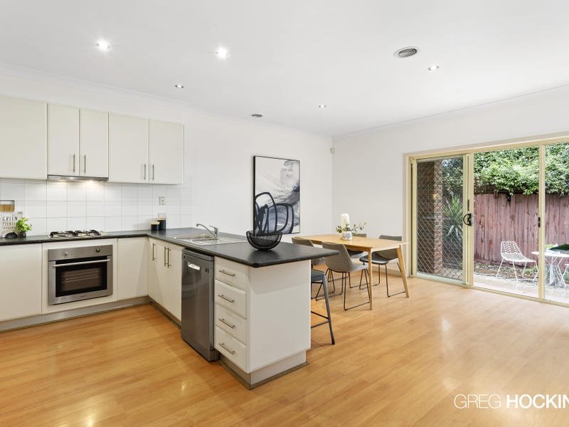 4/1 Basil Street, Newport image 5