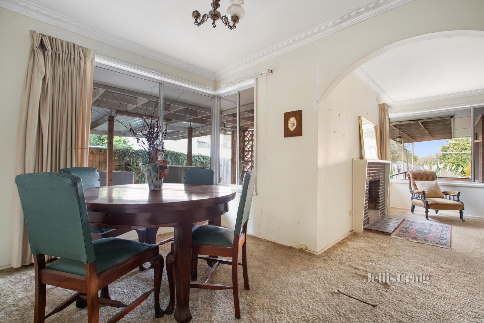 41 Bimbadeen Crescent, Yallambie image 6