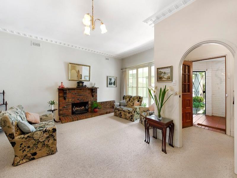 41 Birdwood Street, Balwyn image 2