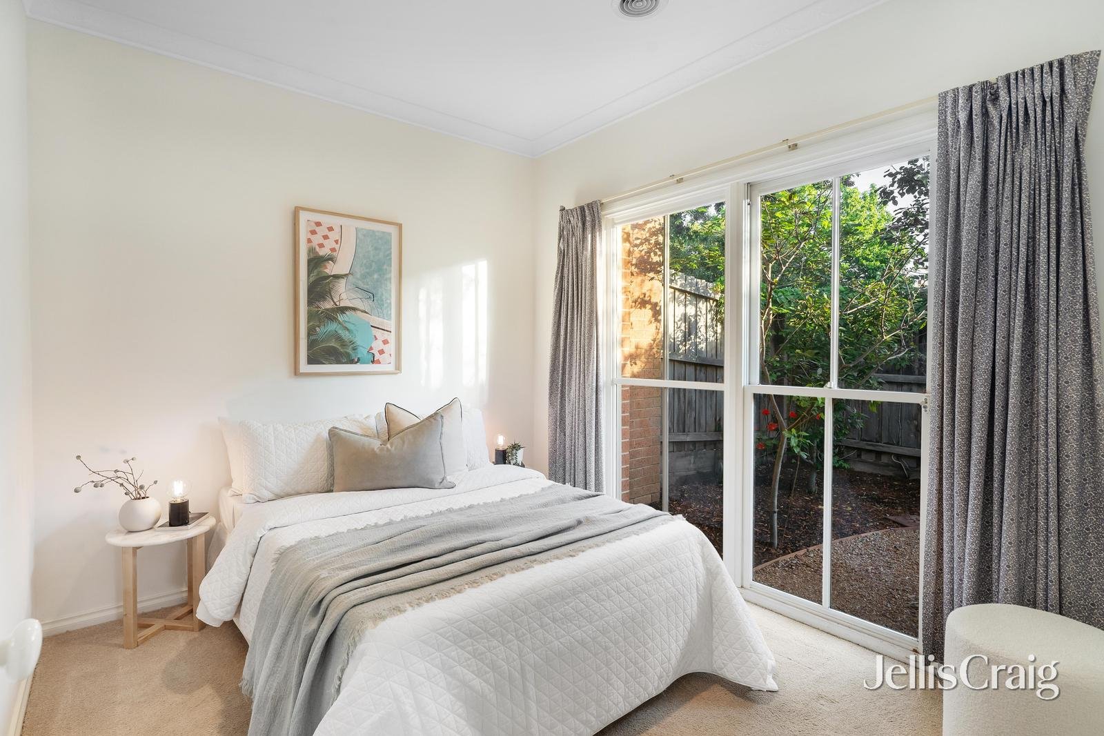 4/1 Brenbeal Street, Balwyn image 7