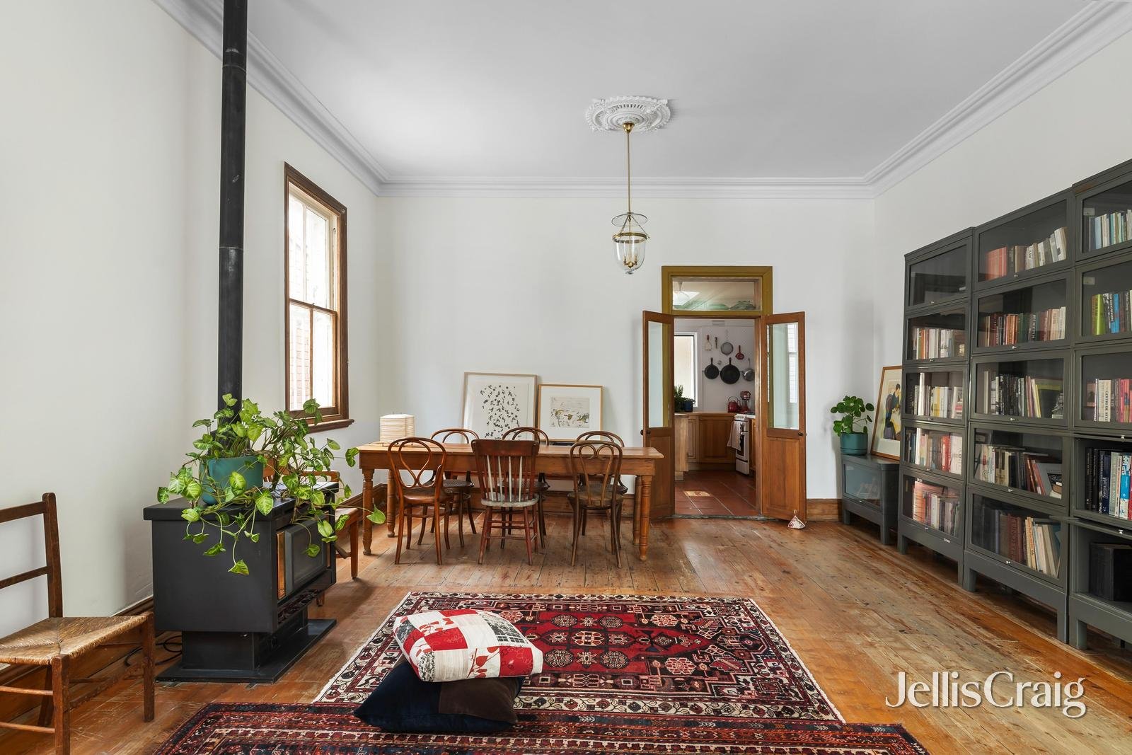 41 Chestnut Street, Richmond image 2