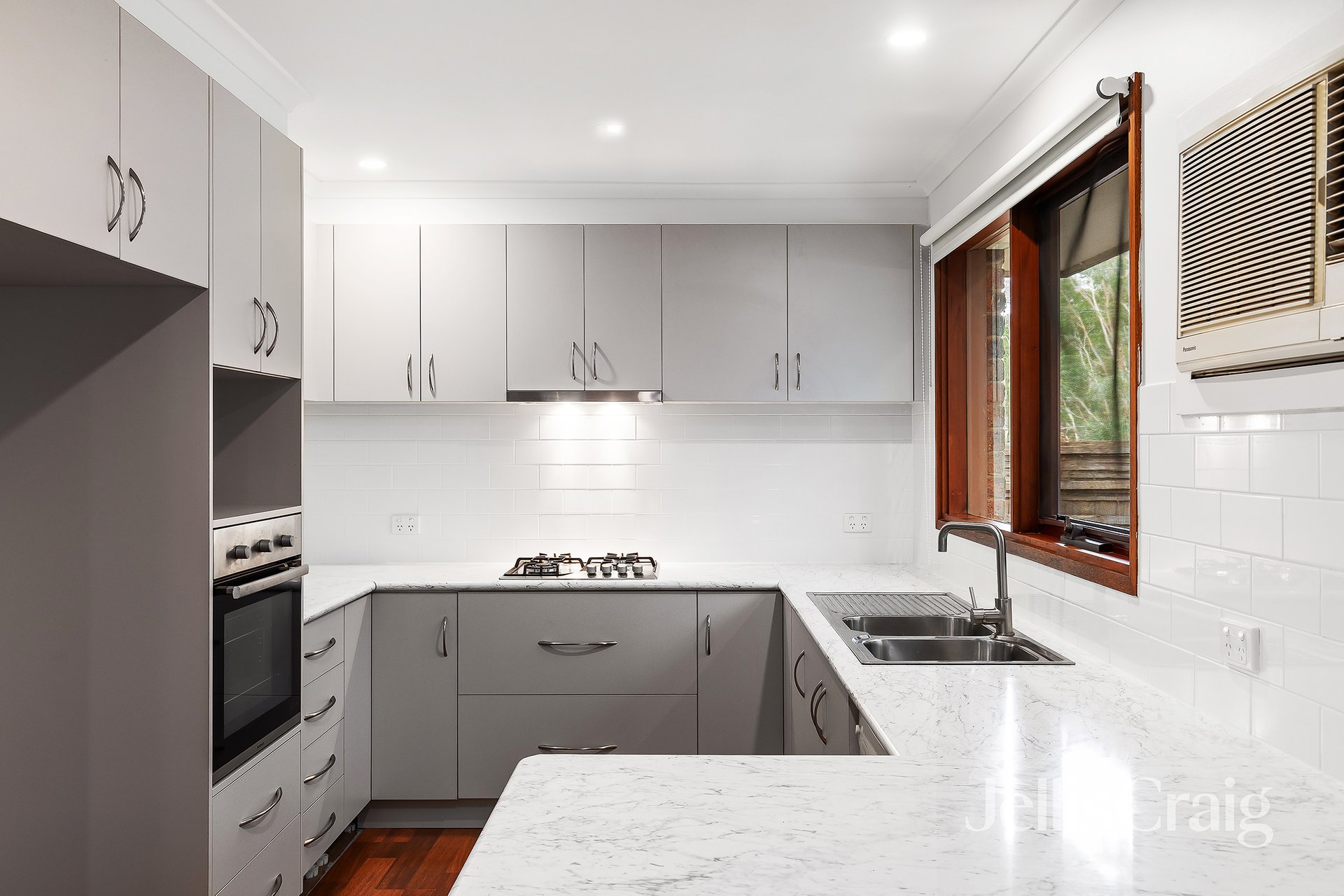 4/1 Coolabah Drive, Eltham image 5