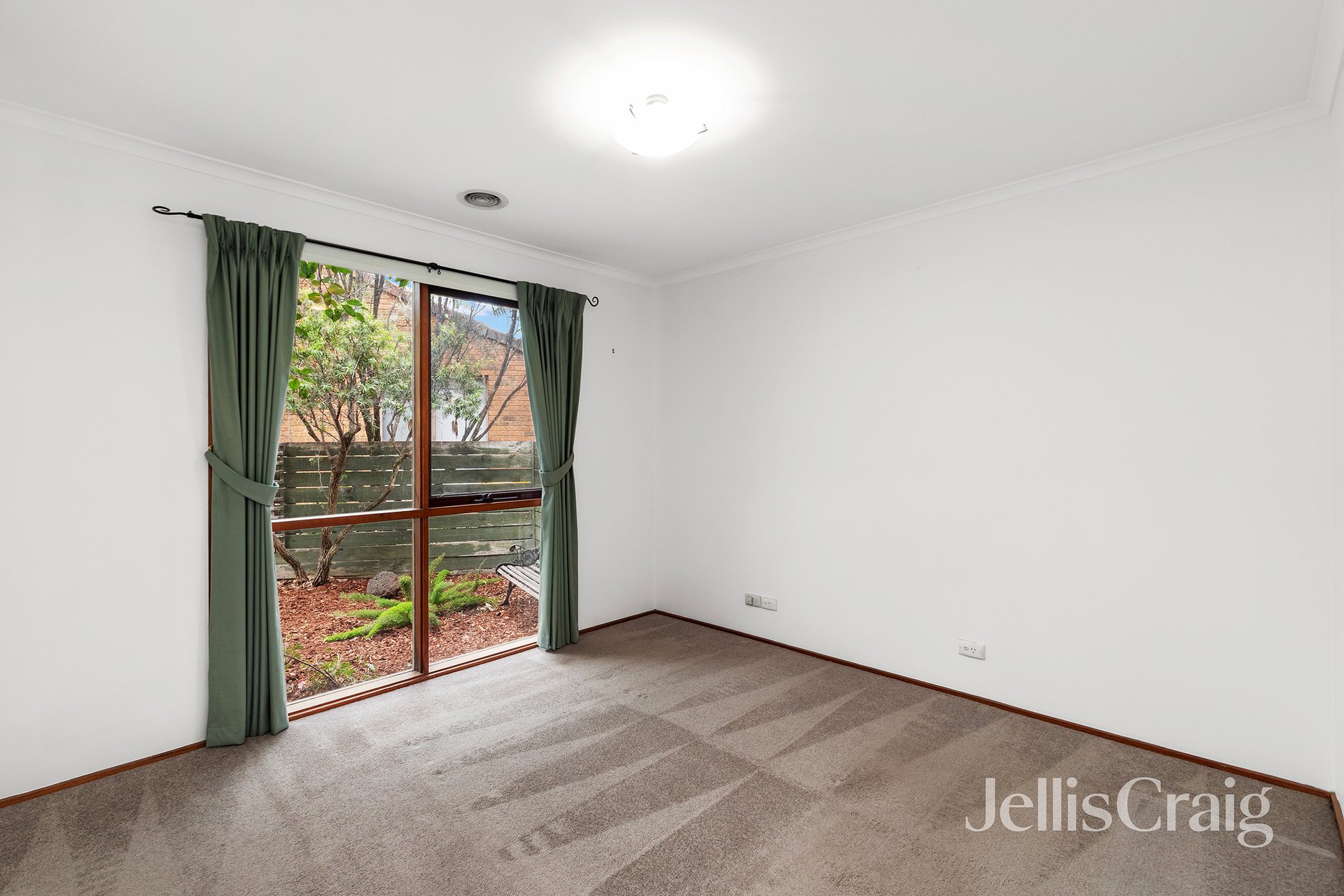 4/1 Coolabah Drive, Eltham image 7