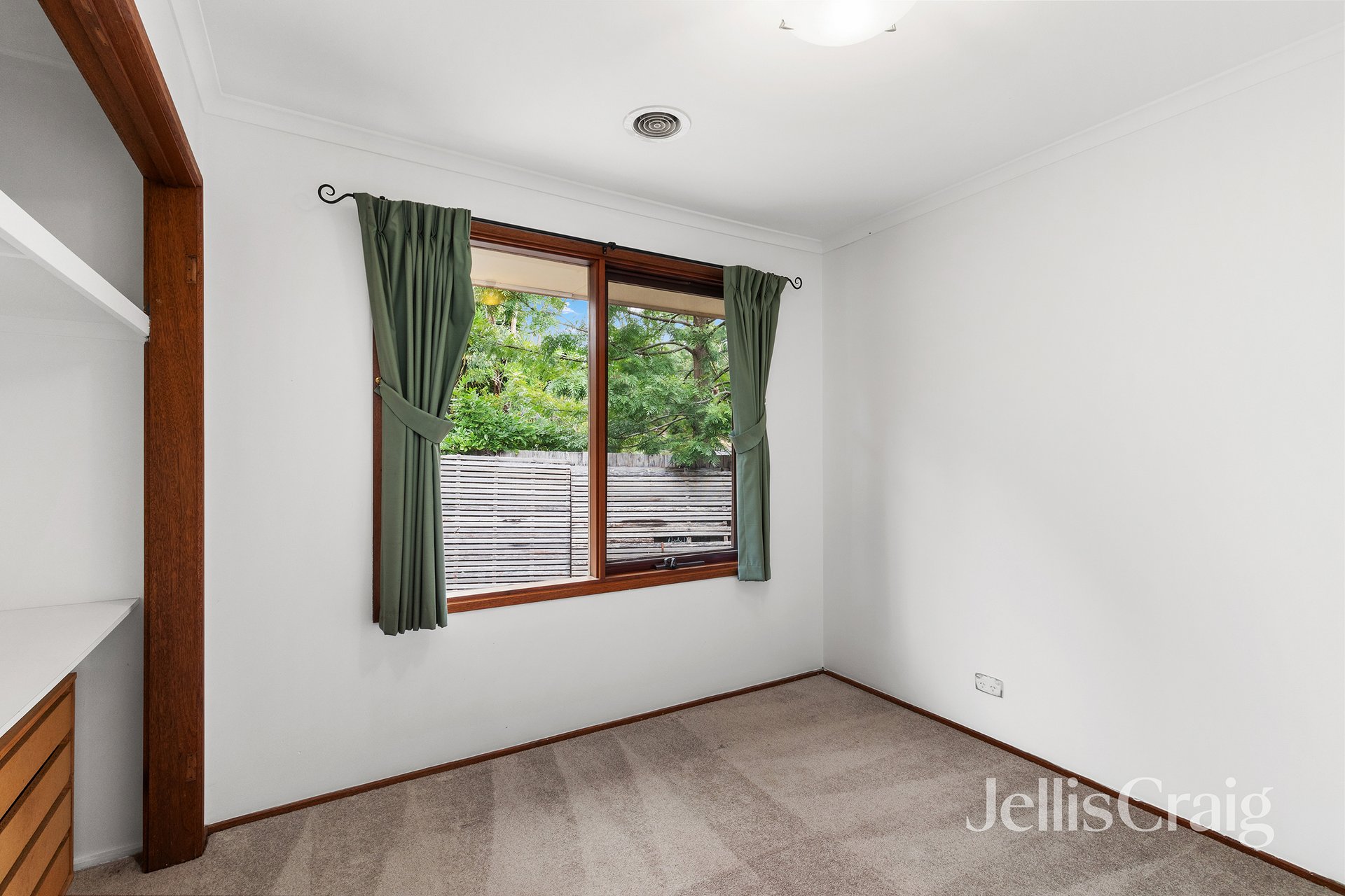 4/1 Coolabah Drive, Eltham image 8