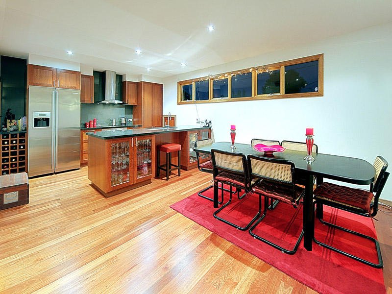 41 Derham Street, Port Melbourne image 3