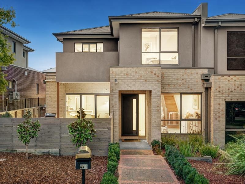 4/1 Eastway Avenue, Donvale image 1