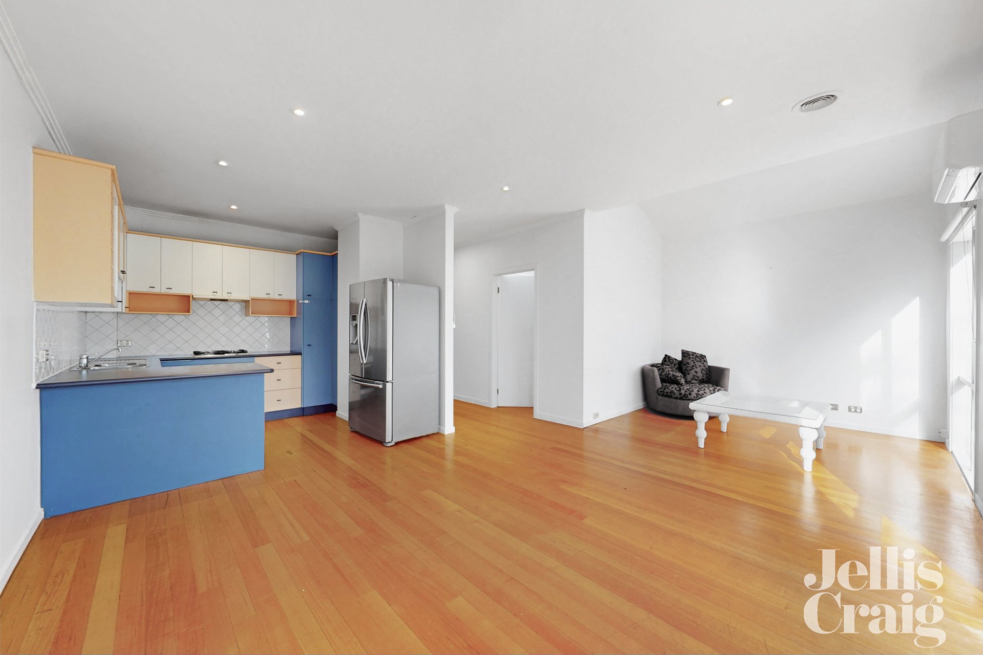 4/1 Ferguson Street, Ascot Vale image 4