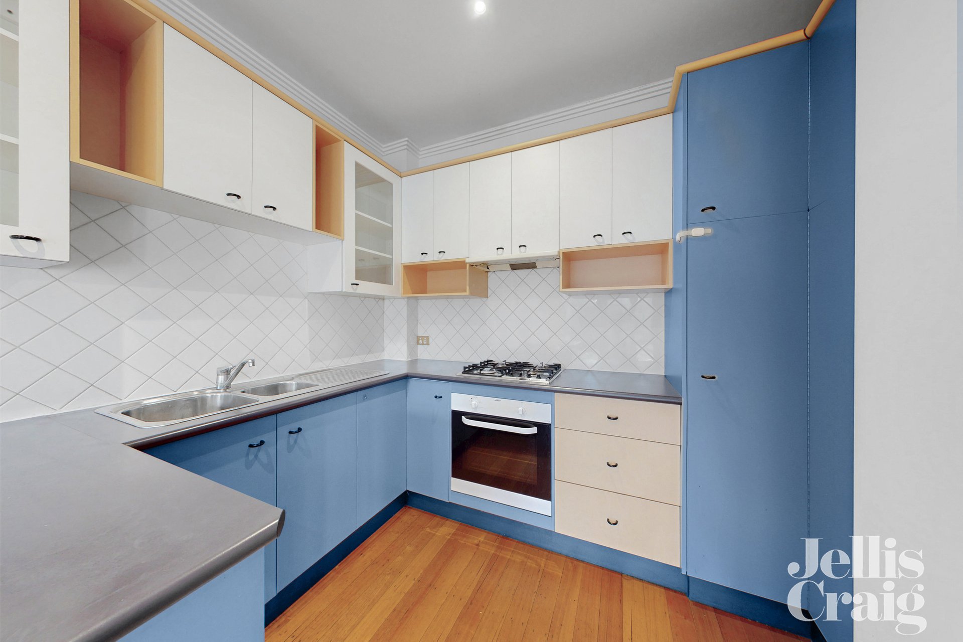 4/1 Ferguson Street, Ascot Vale image 3
