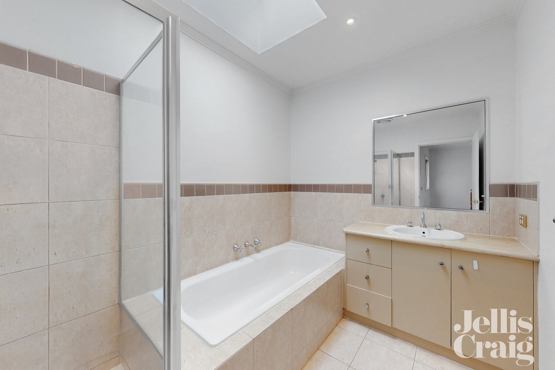 4/1 Ferguson Street, Ascot Vale image 14