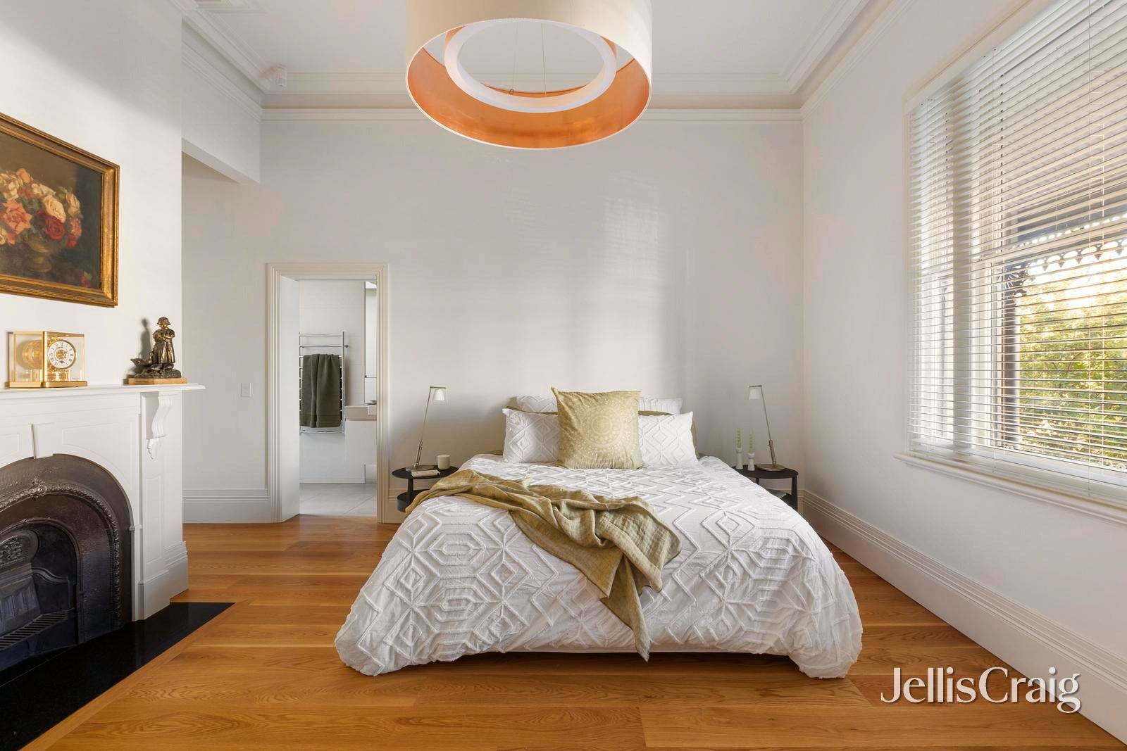 41 Fernhurst Grove, Kew image 9