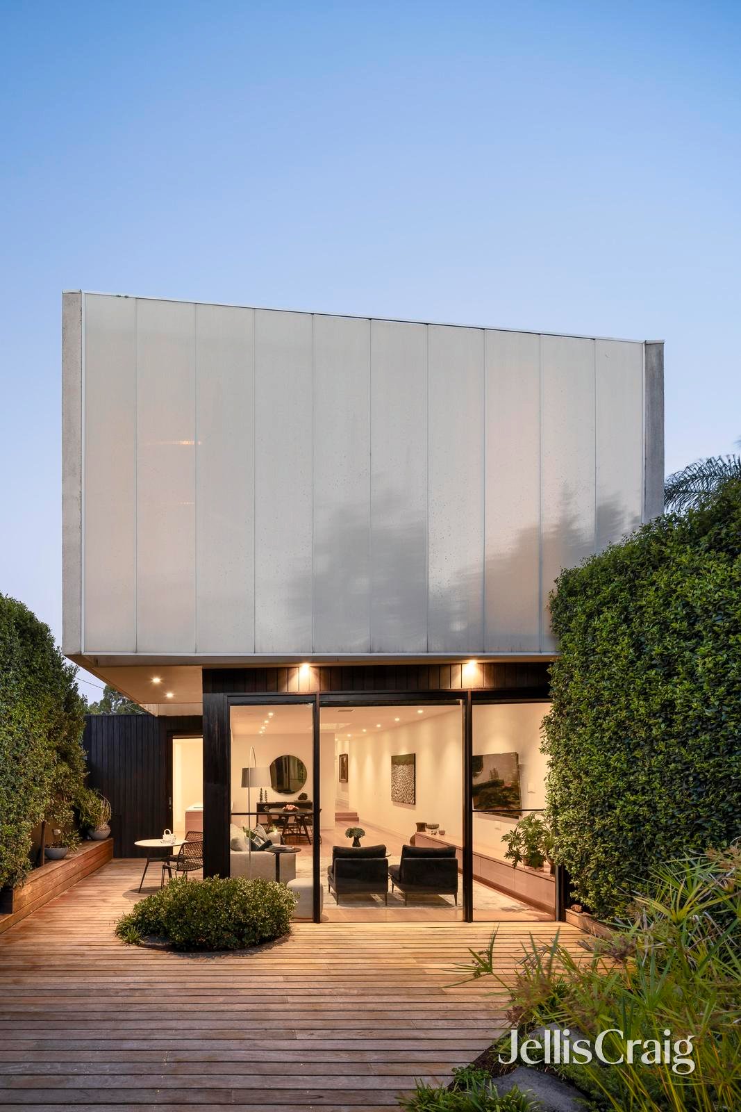 41 Fernhurst Grove, Kew image 15