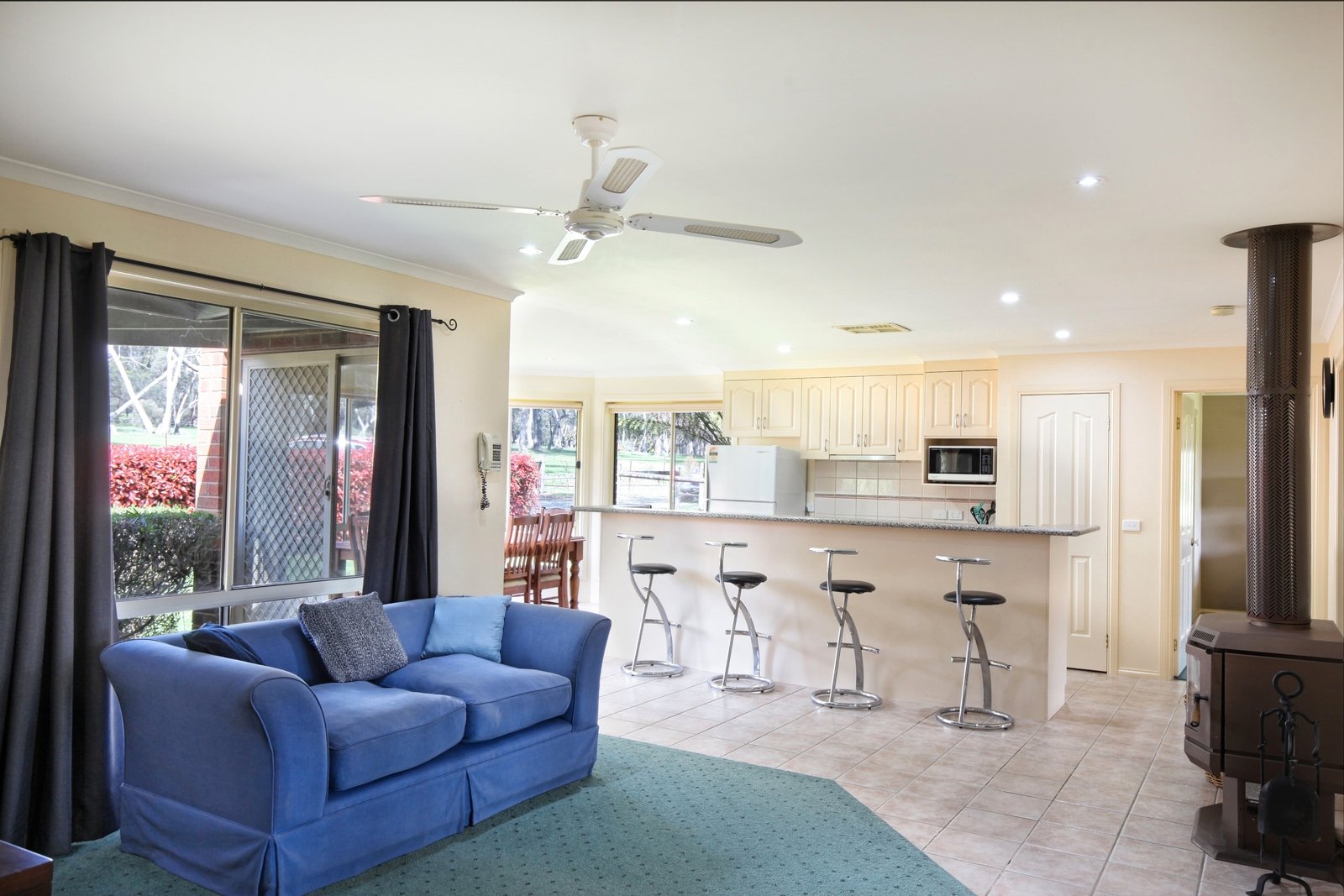 Property Gallery Thumbnail 6