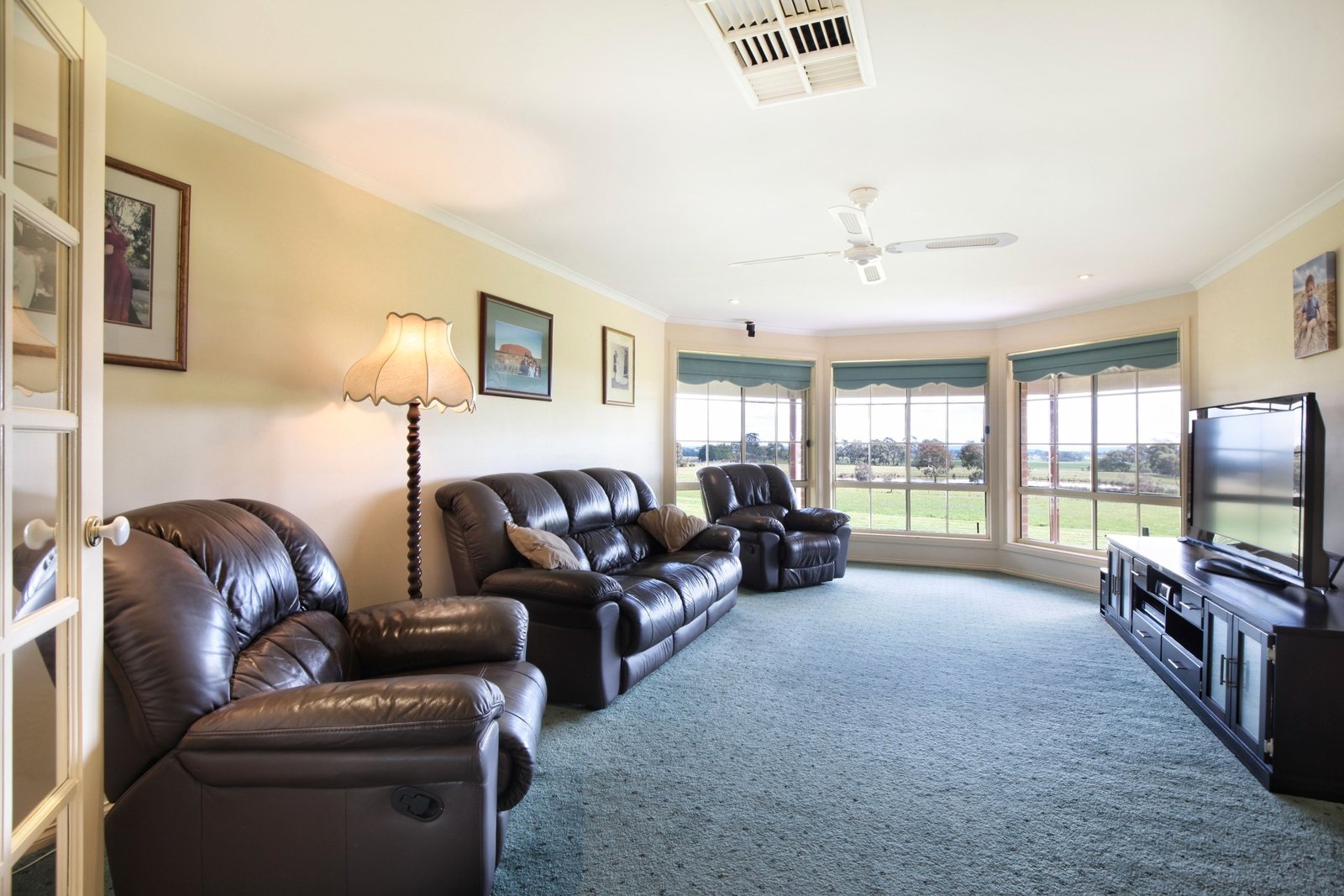 Property Gallery Thumbnail 7