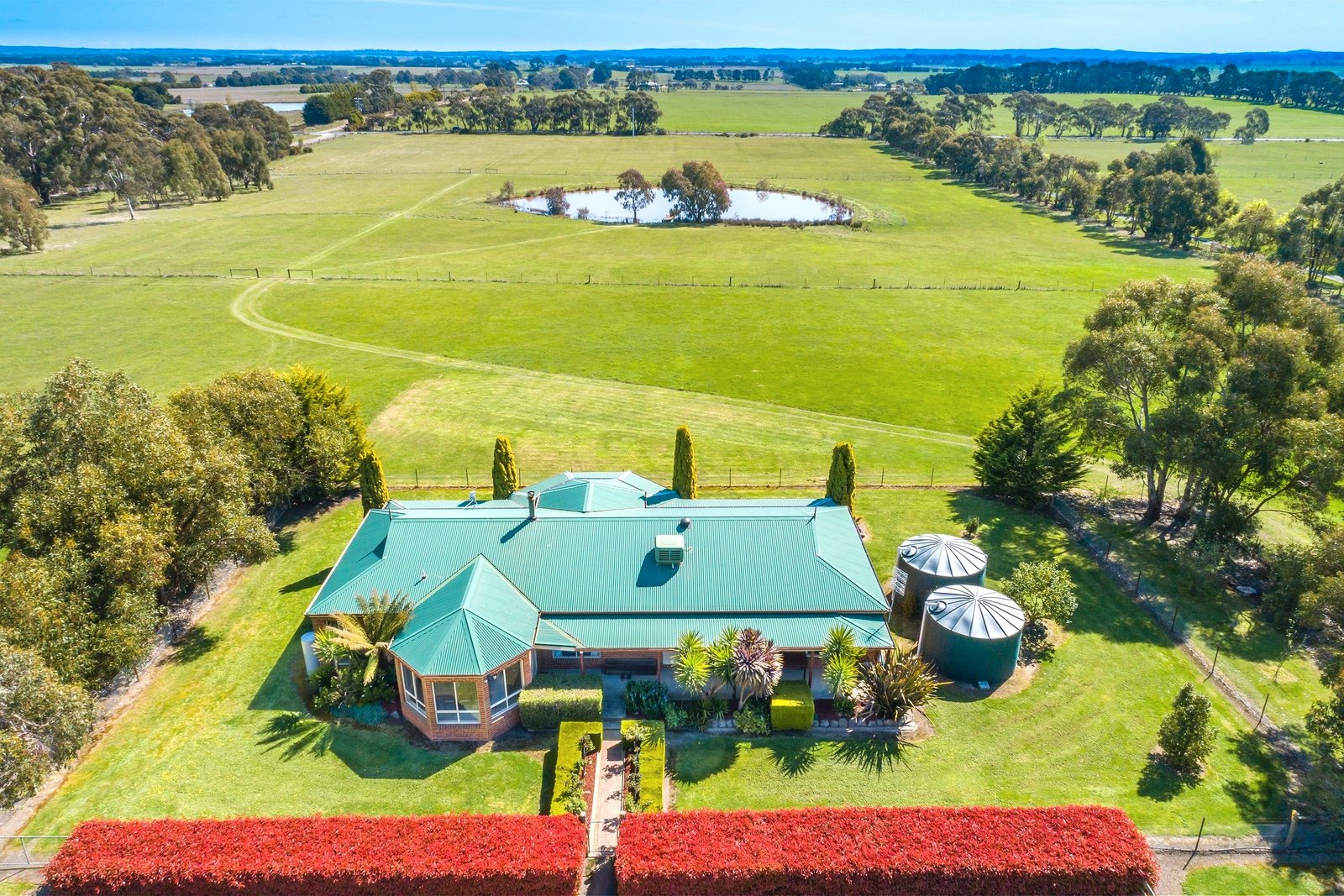 Property Gallery Thumbnail 16