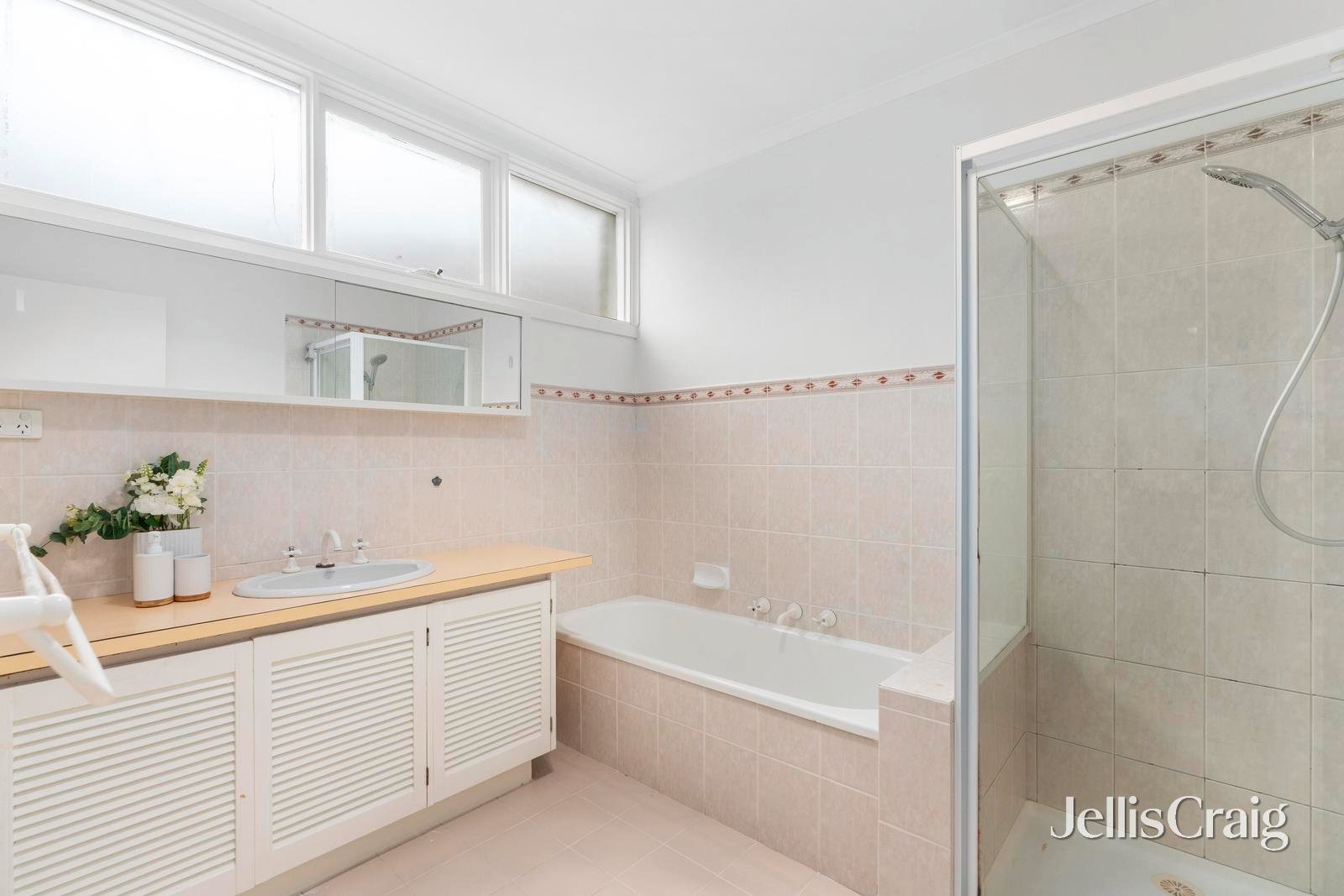 41 Gwingana Crescent, Glen&nbsp;Waverley image 11
