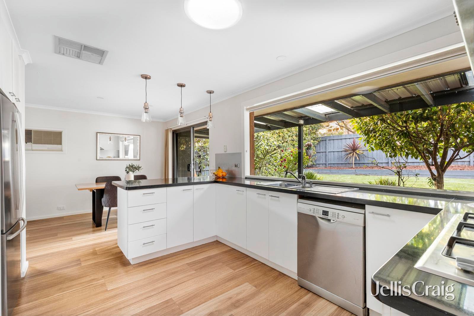 41 Hakea Street, Watsonia North image 7