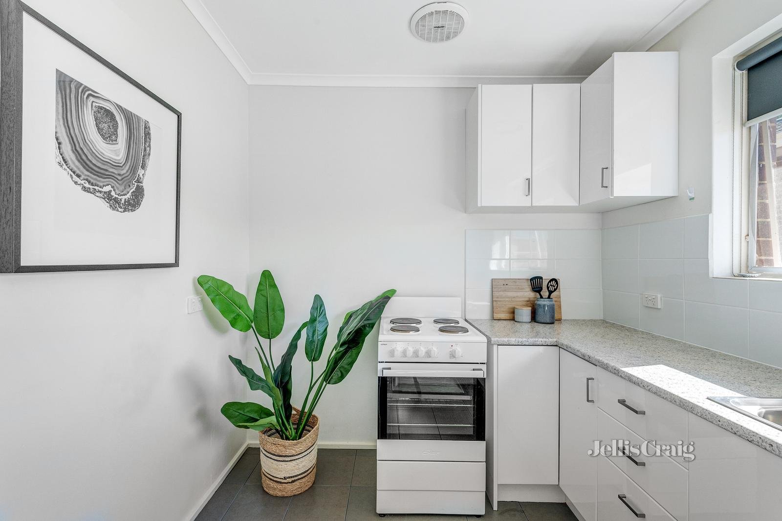 4/1 Heath Avenue, Oakleigh image 3