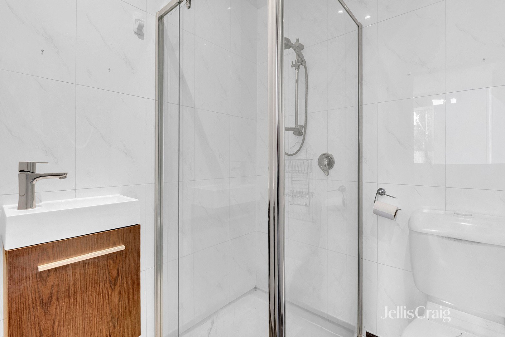 4/1 Hick Street, Spotswood image 8