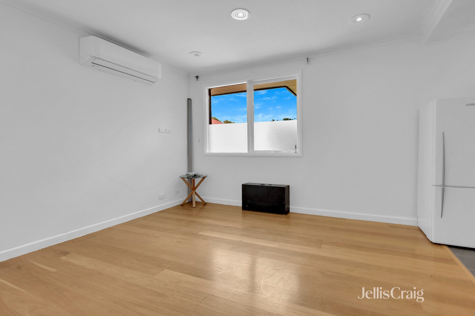 4/1 Hick Street, Spotswood image 3
