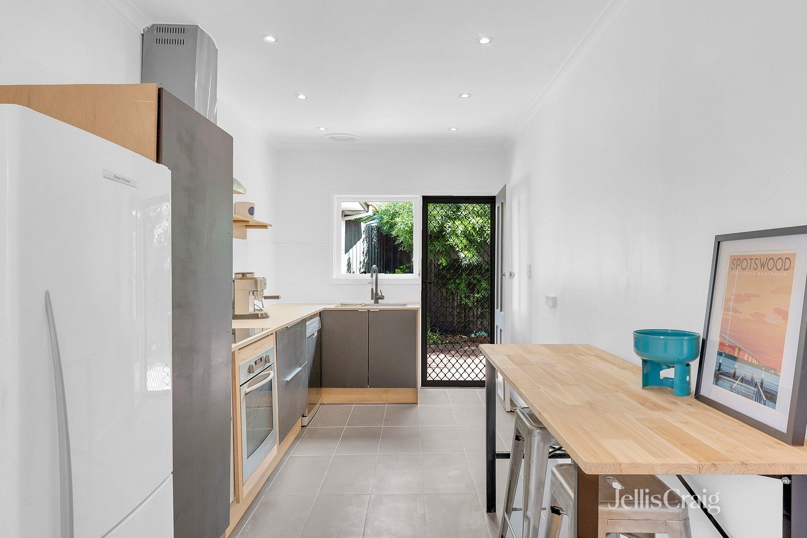 4/1 Hick Street, Spotswood image 5