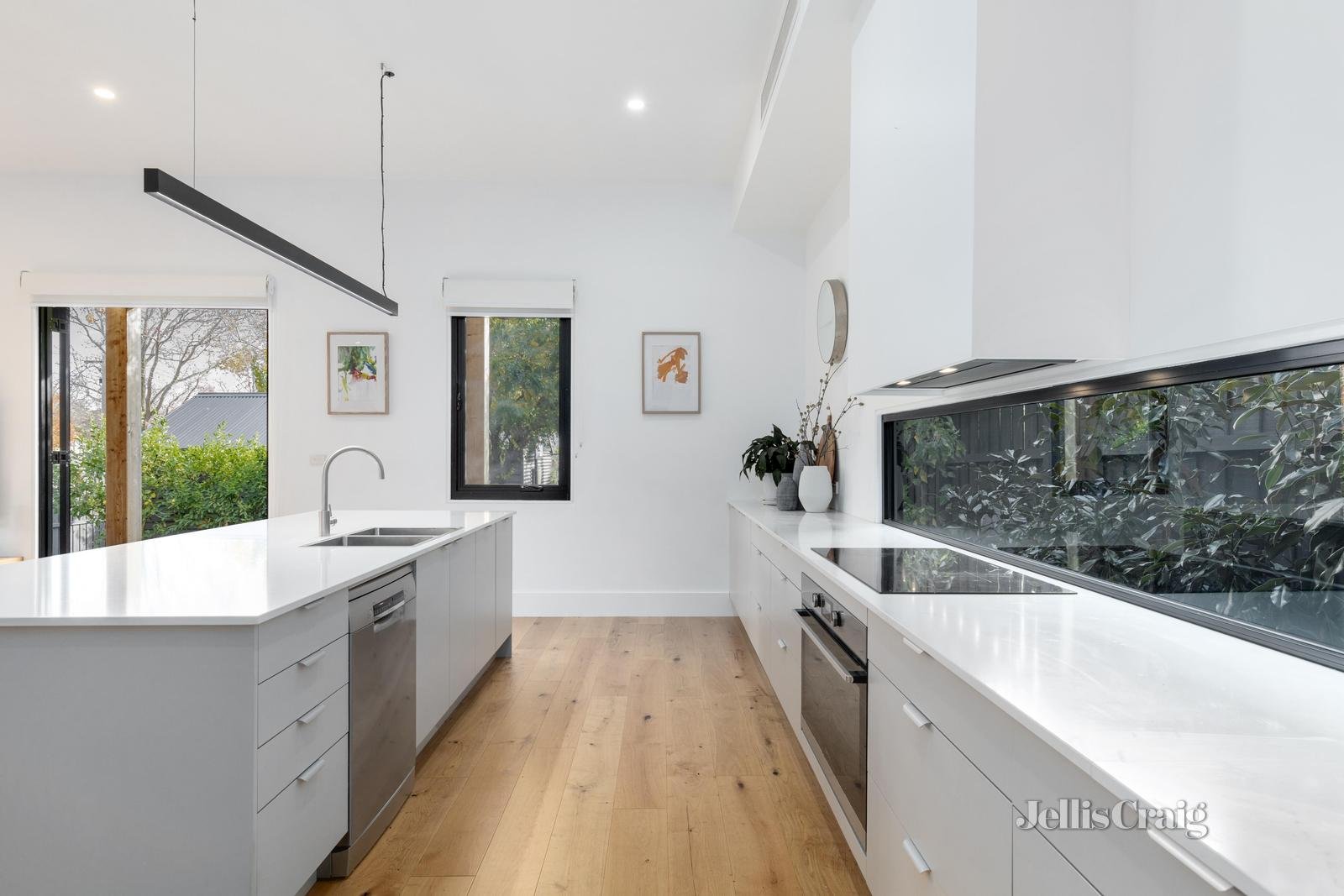 41 Highfield Road, Canterbury image 7