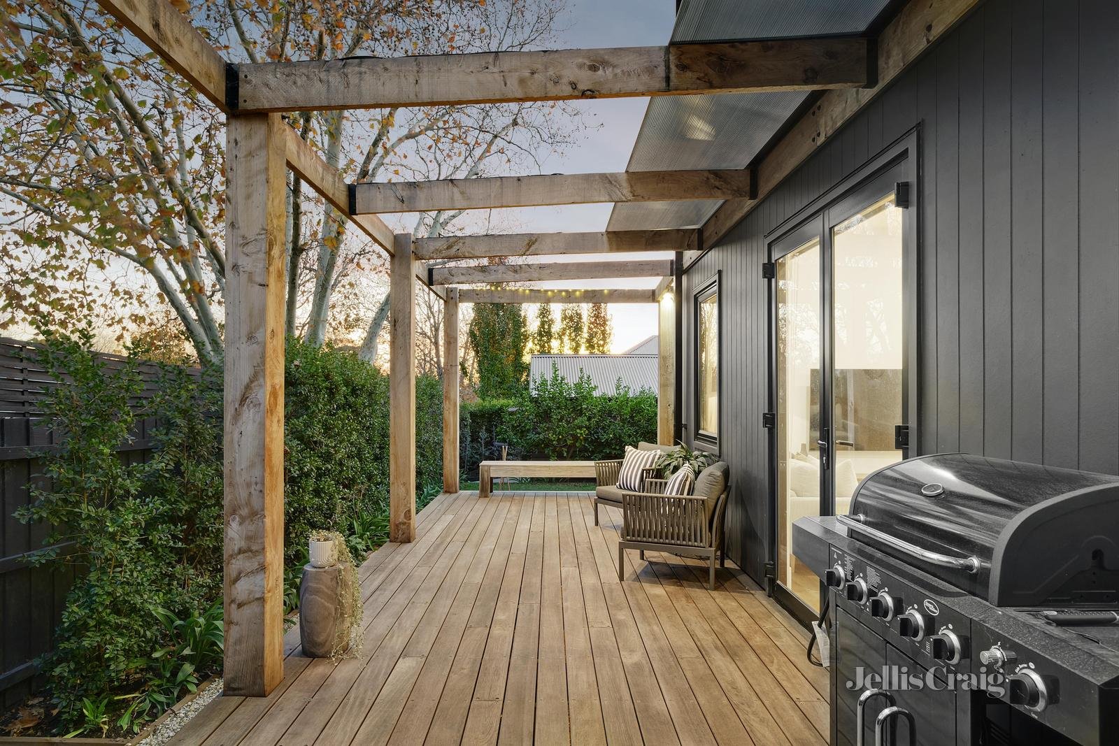 41 Highfield Road, Canterbury image 9