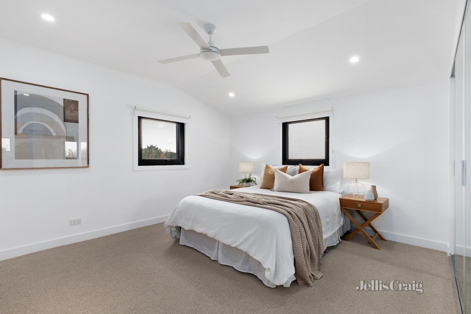41 Highfield Road, Canterbury image 18