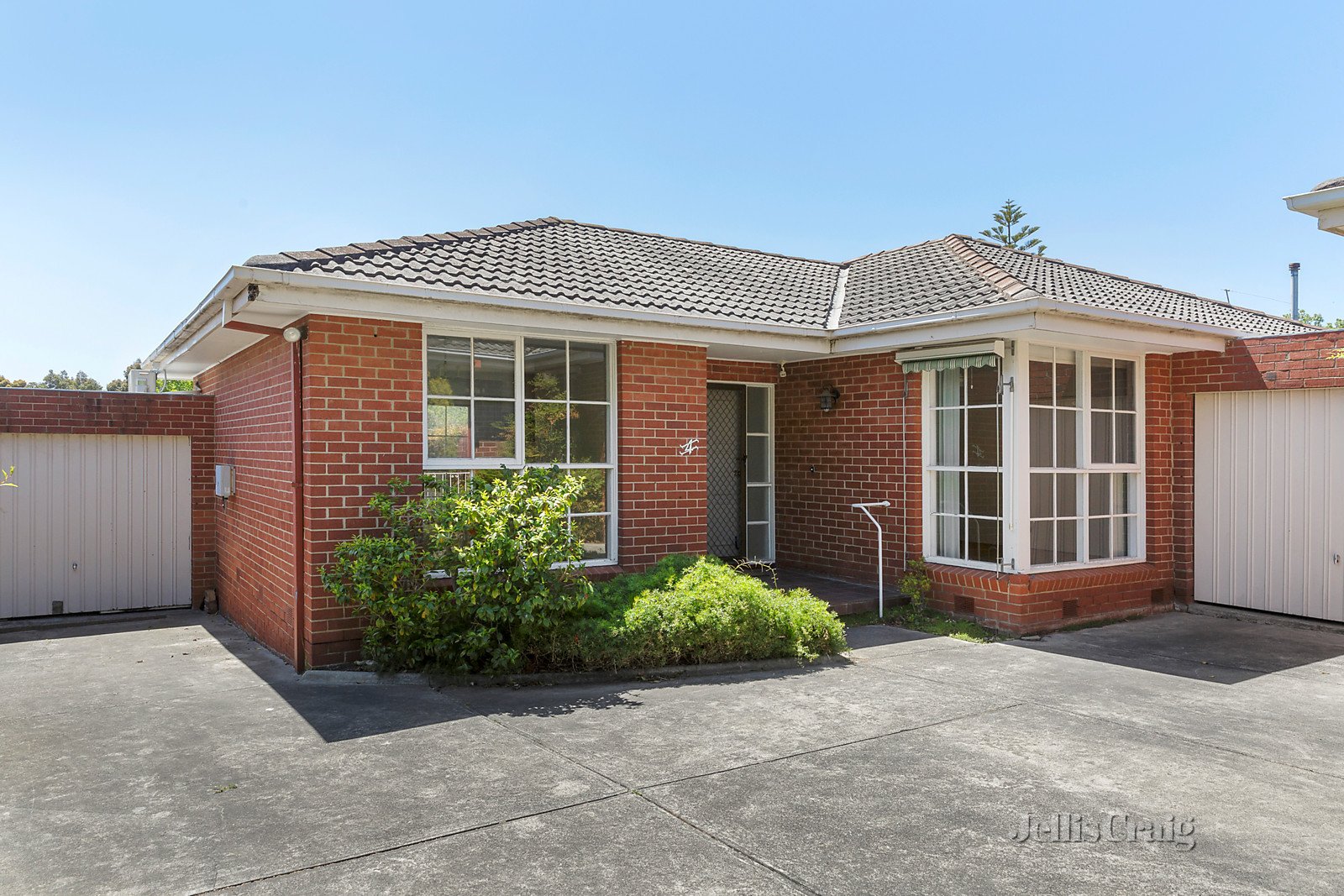 4/1 Howard Street, Glen Iris image 1