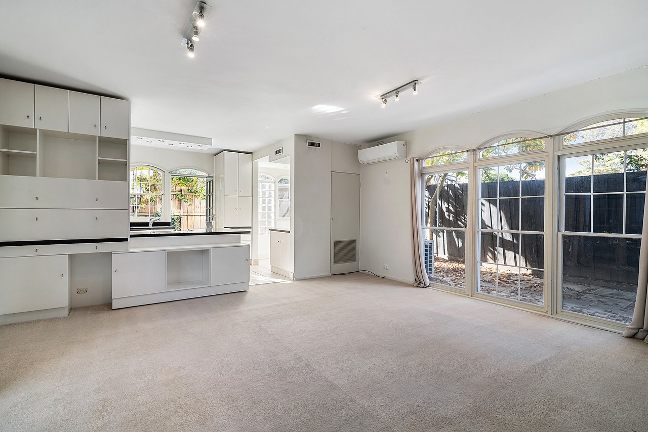 4/1 Kinkora Road, Hawthorn image 2