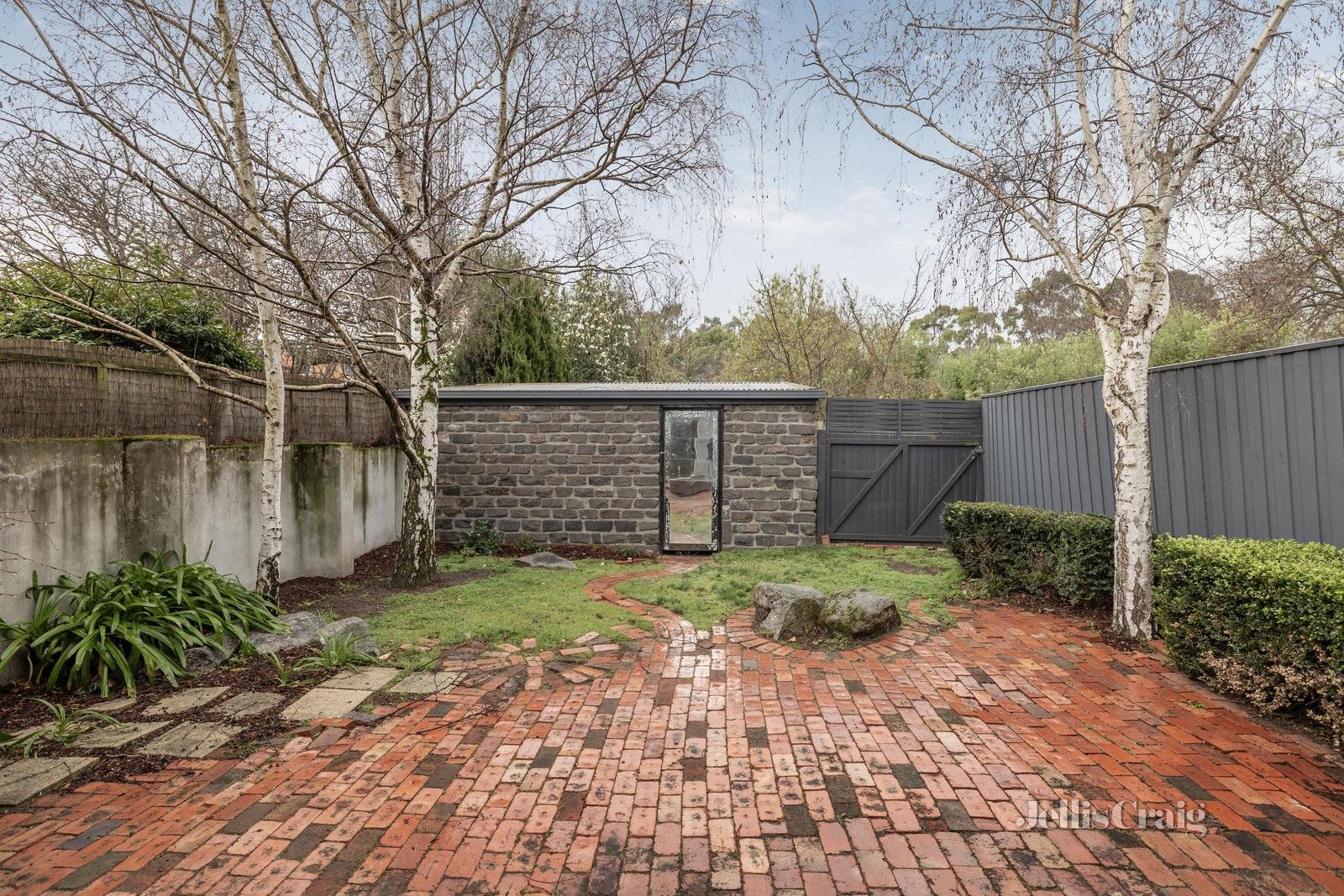 41 Lingwell Road, Hawthorn East image 8