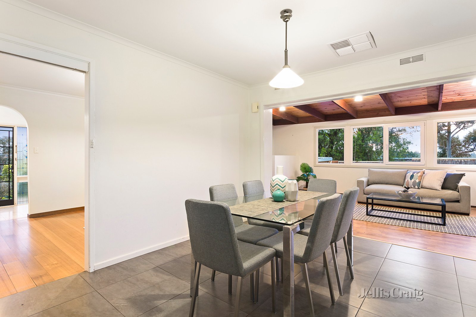 41 Meruka Drive, Eltham, VIC 3095 House for Sale