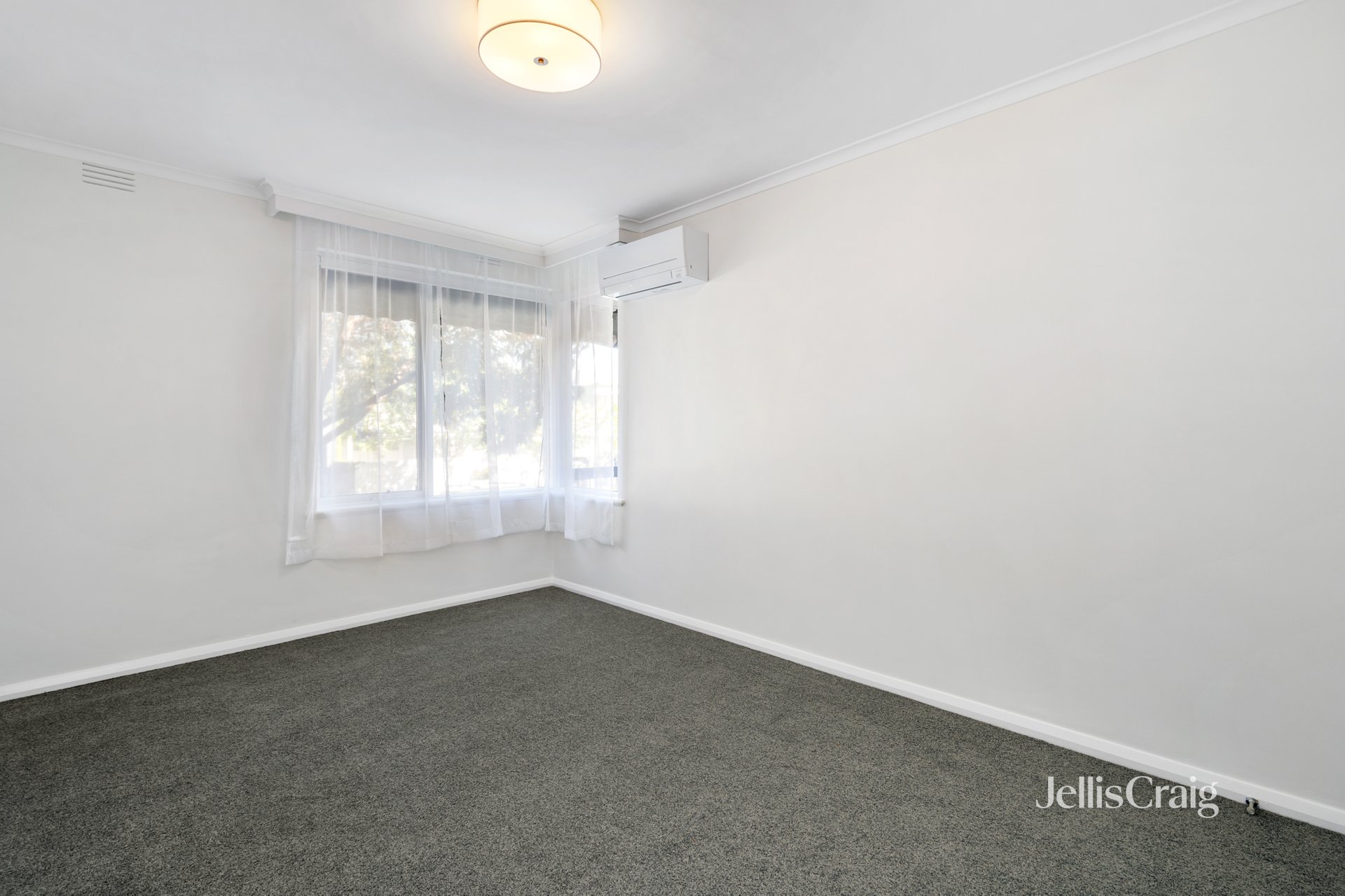 4/1 Munro St, Armadale image 4