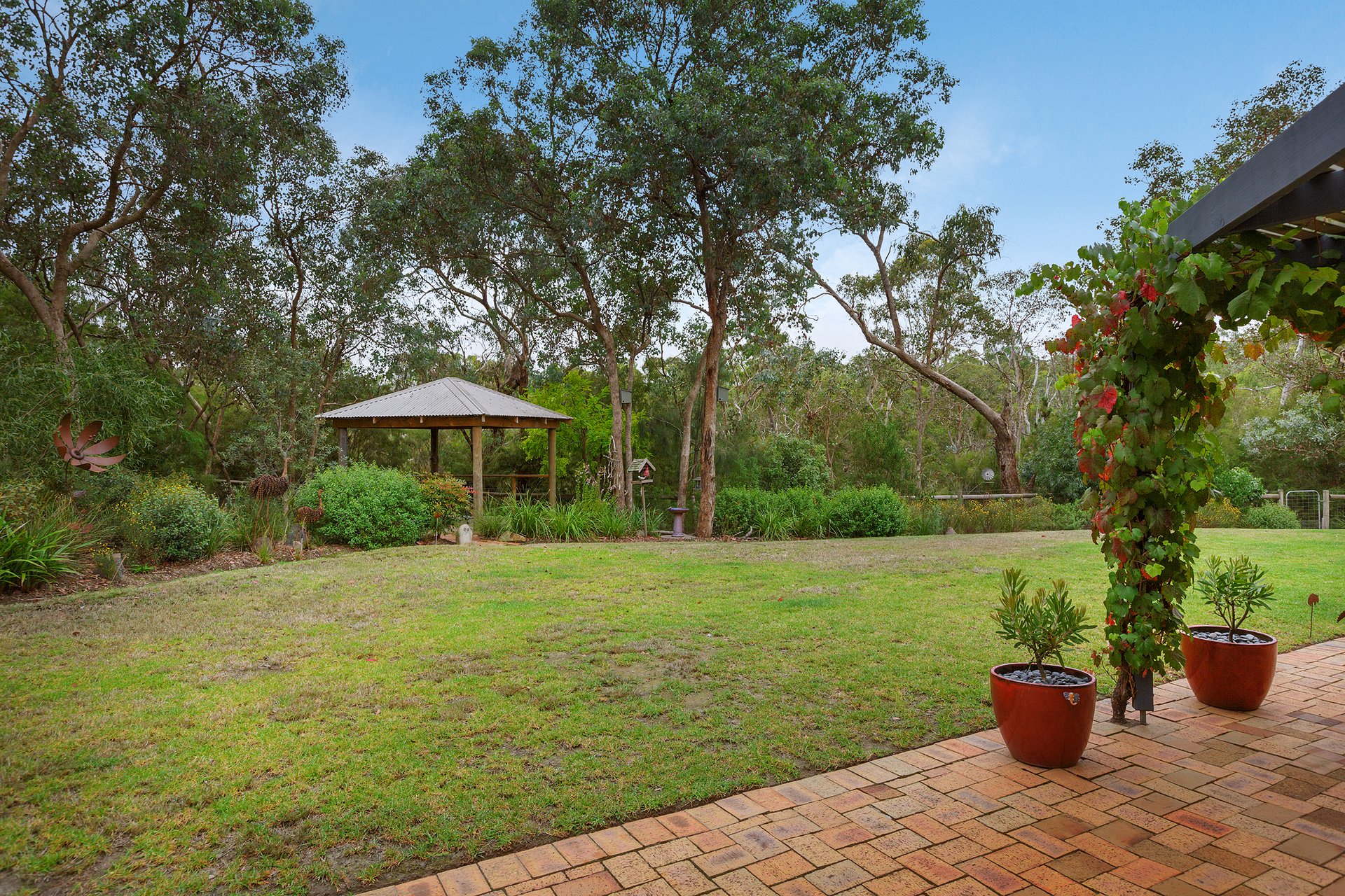 41 Osborne Road, North Warrandyte image 2