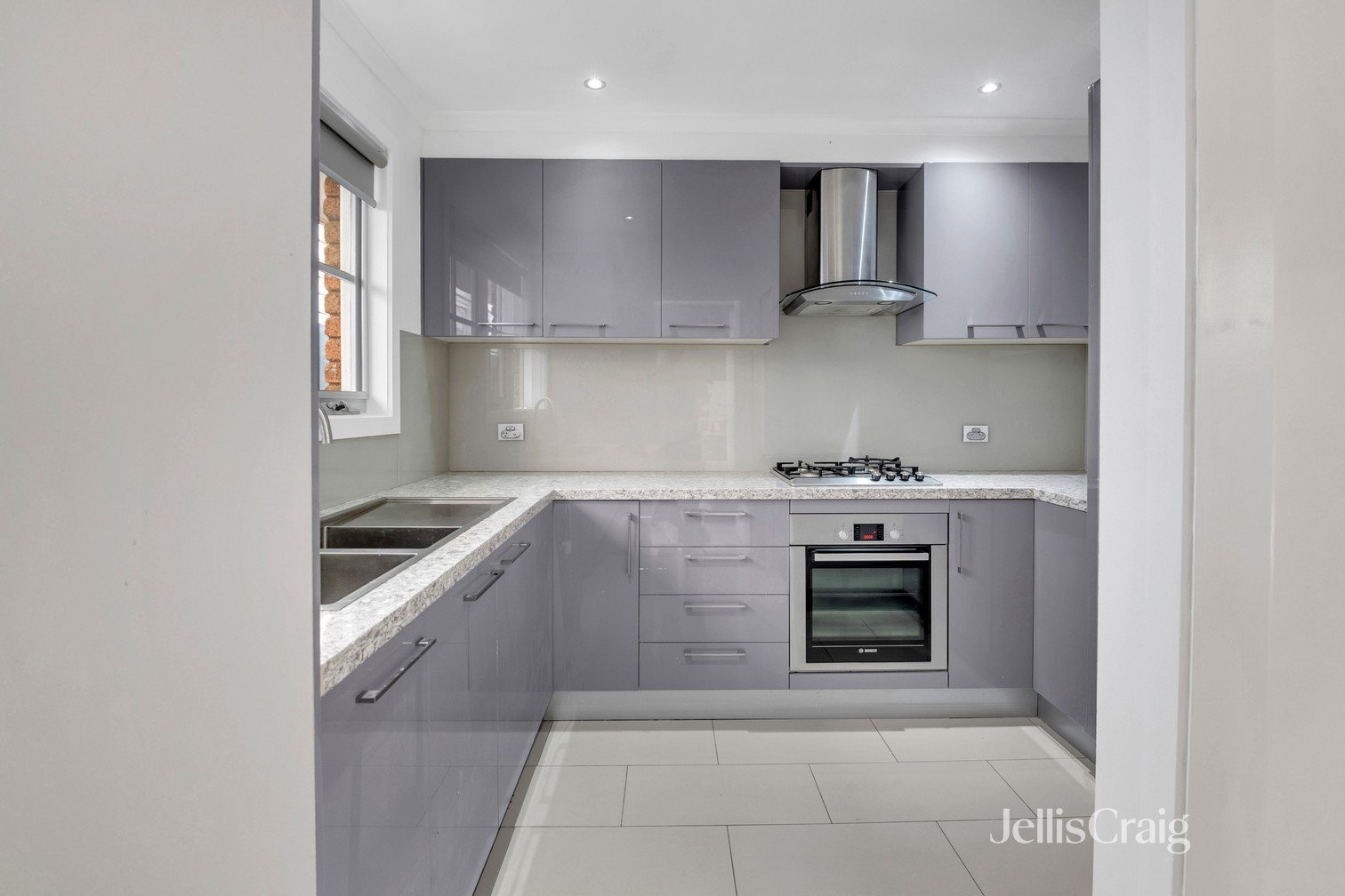 41 Railway Place, Williamstown image 4