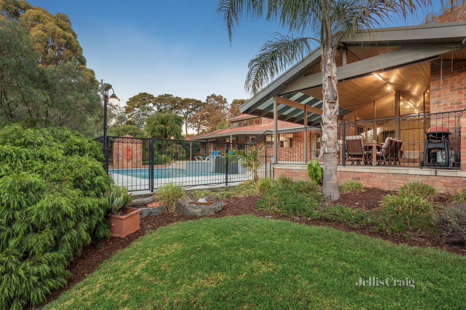 41 Rainbow Valley Road, Park Orchards image 16