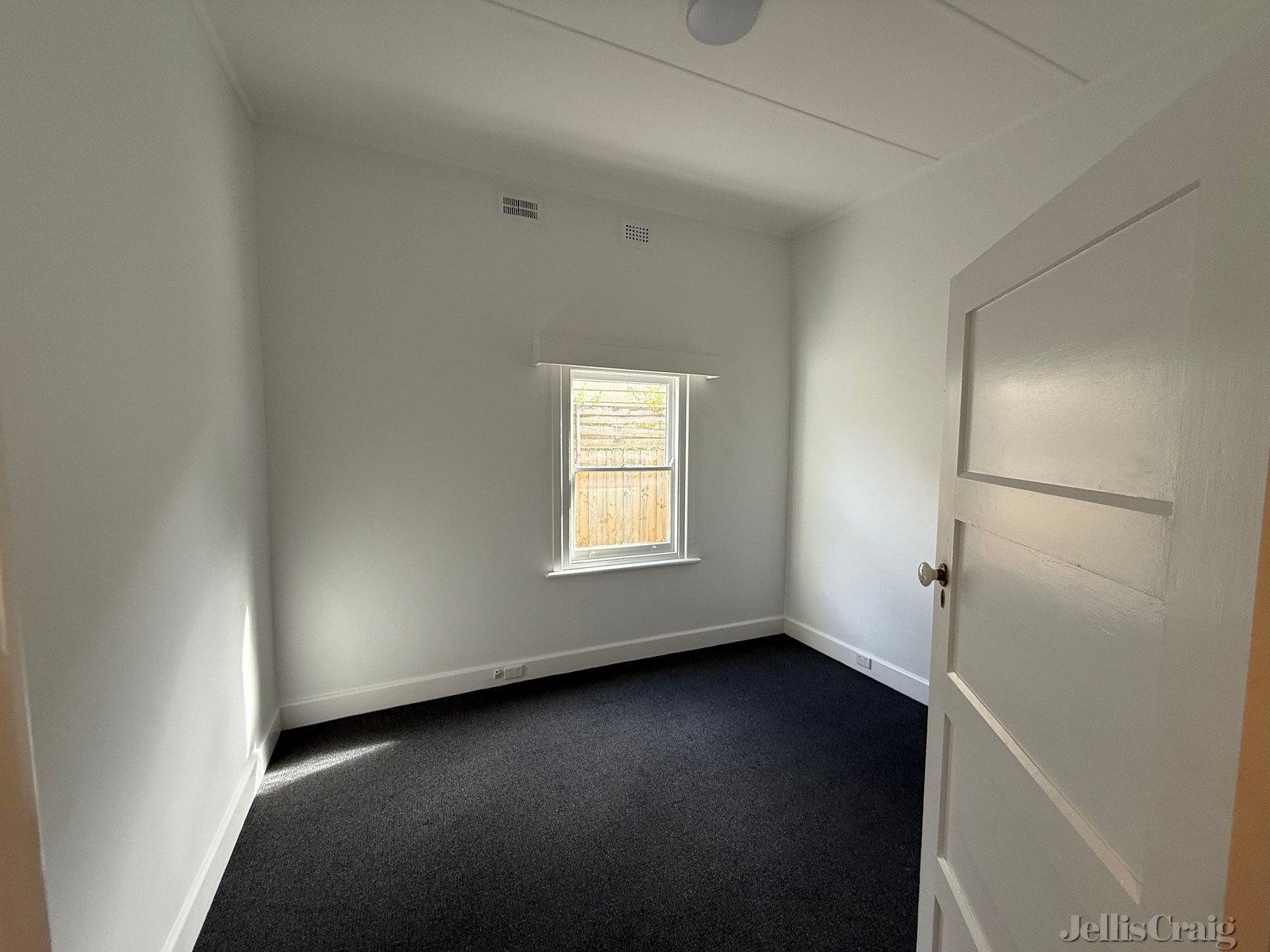 41 Rennie Street, Thornbury image 5