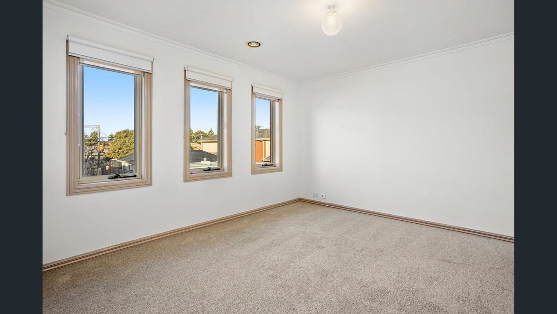 4/1 Rose Street, Altona image 9
