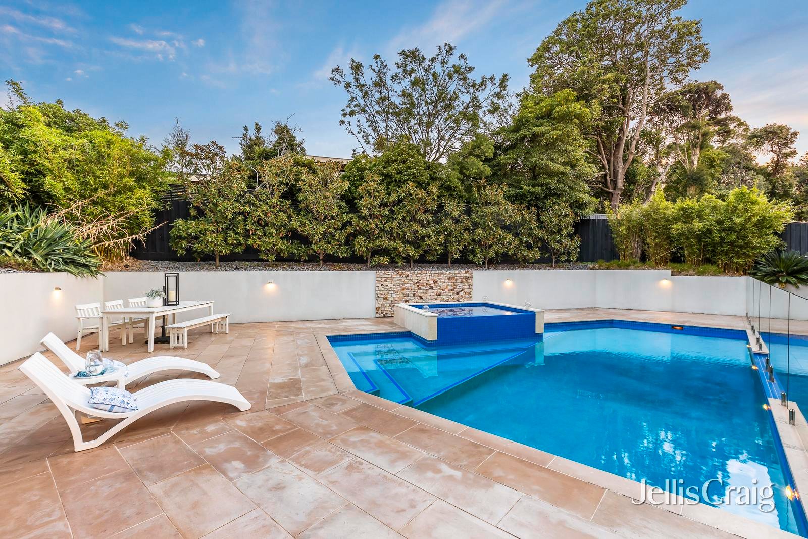 41 Shakespeare Drive, Templestowe image 2