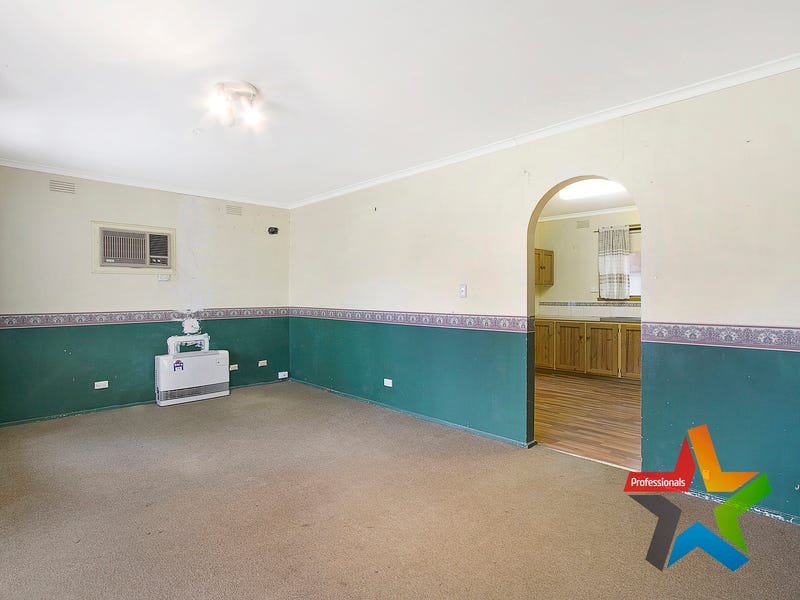 41 Smith Avenue, Croydon image 3