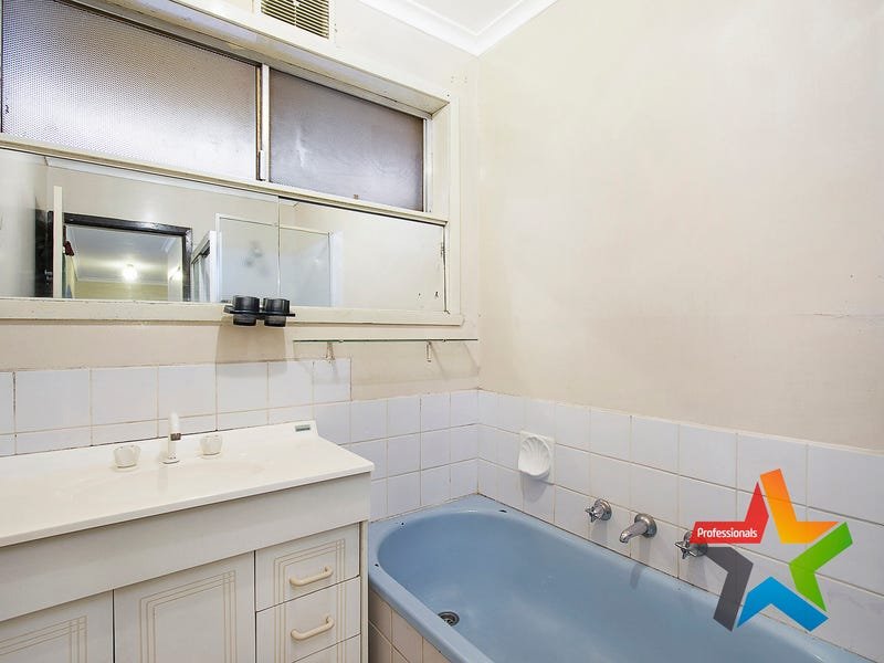 41 Smith Avenue, Croydon image 7