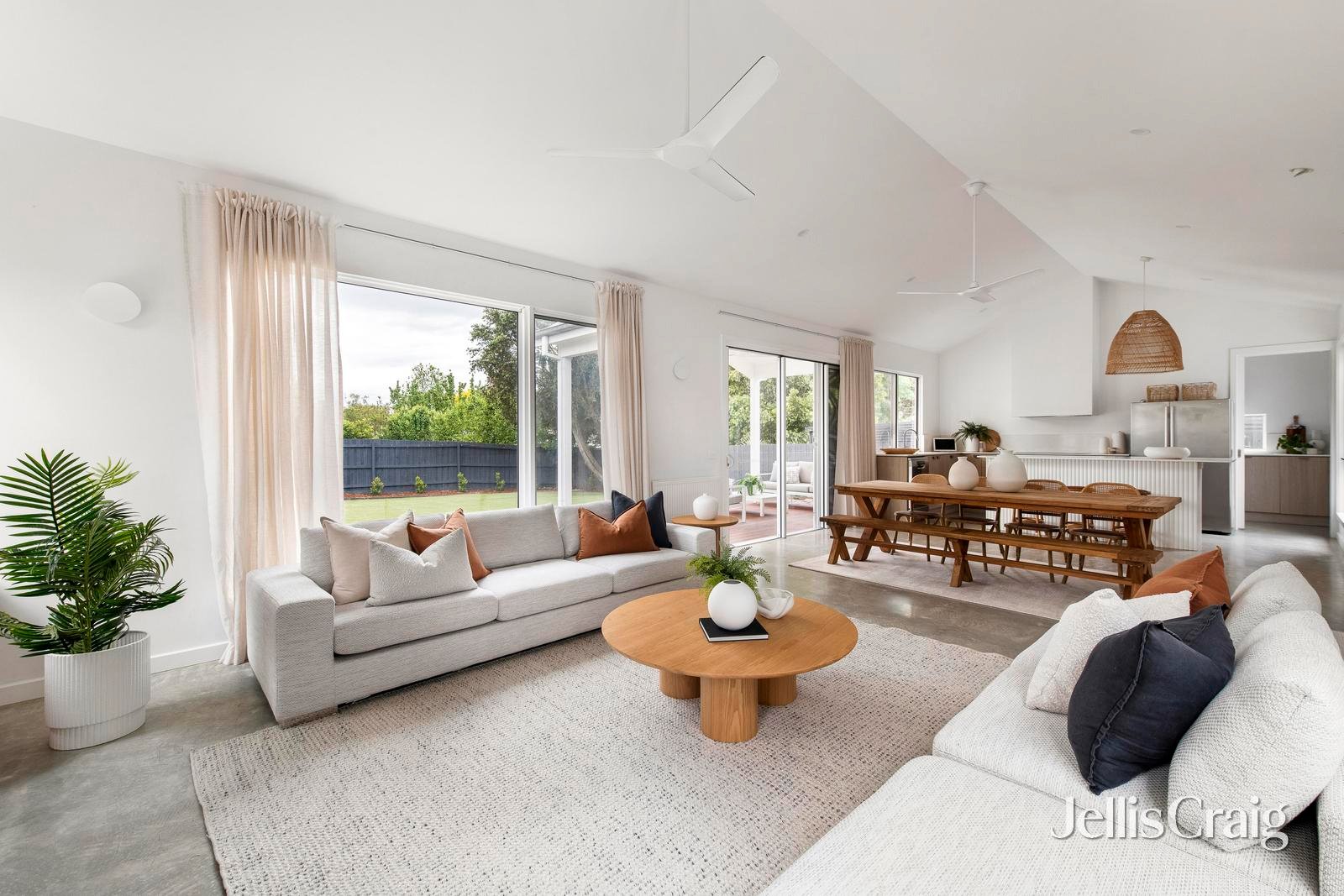 41 Smith Avenue, Croydon image 9