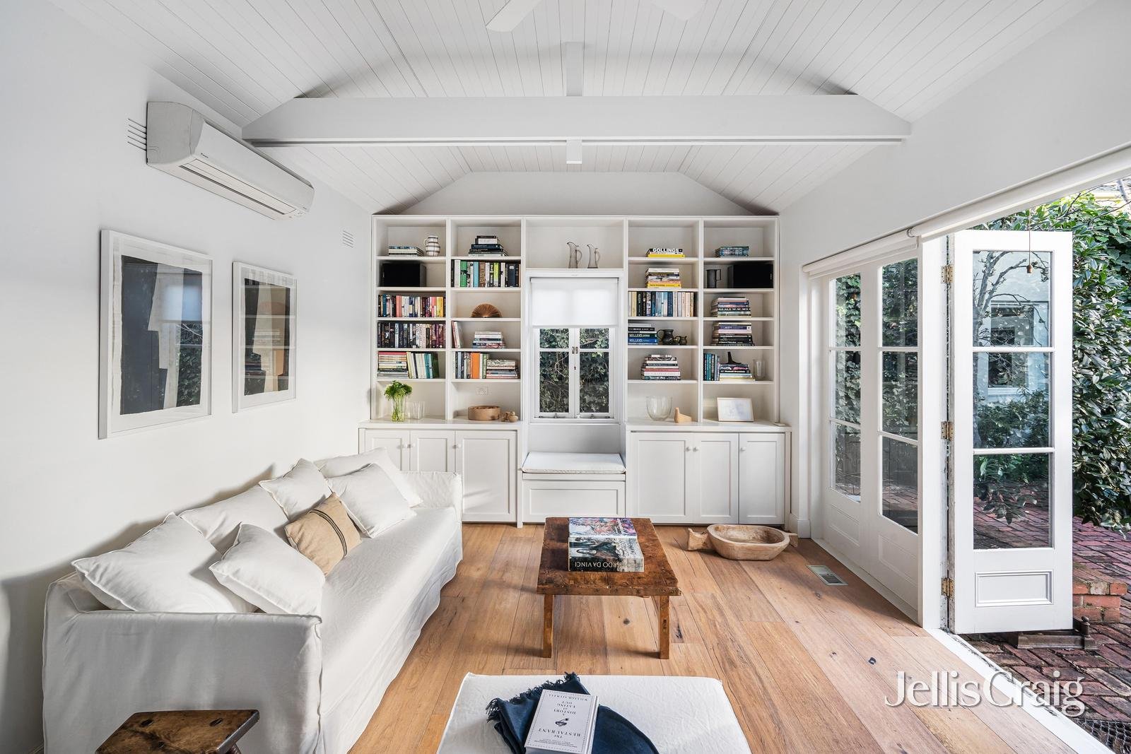 41 Springfield Avenue, Toorak image 7