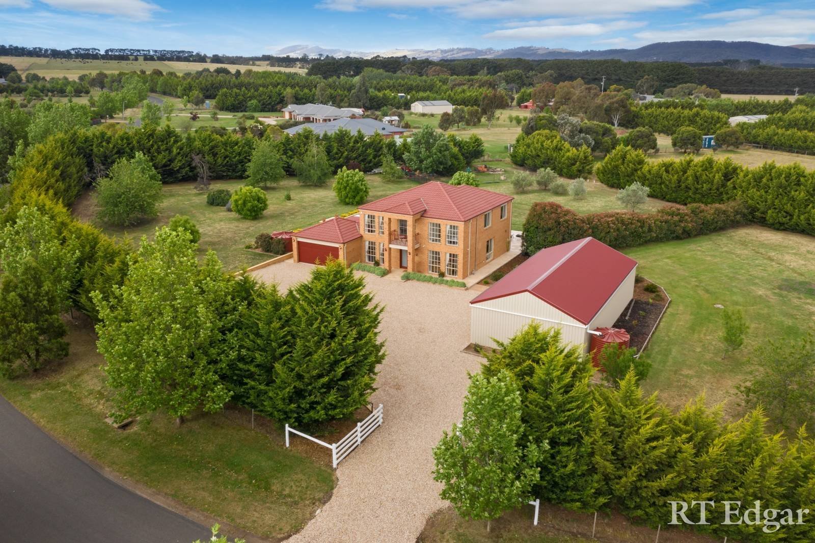 Property Gallery - Main Image