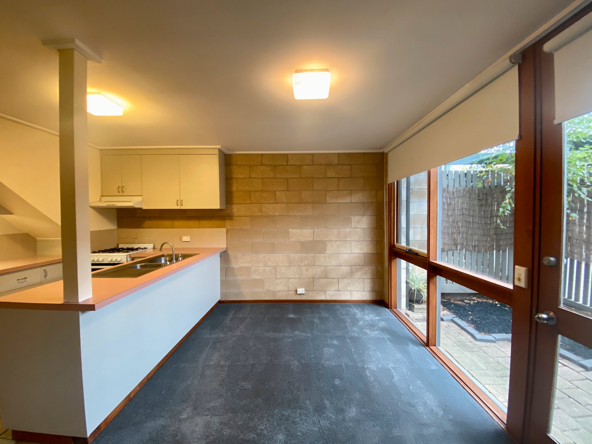 4/1 Sutherland Street, Geelong image 5